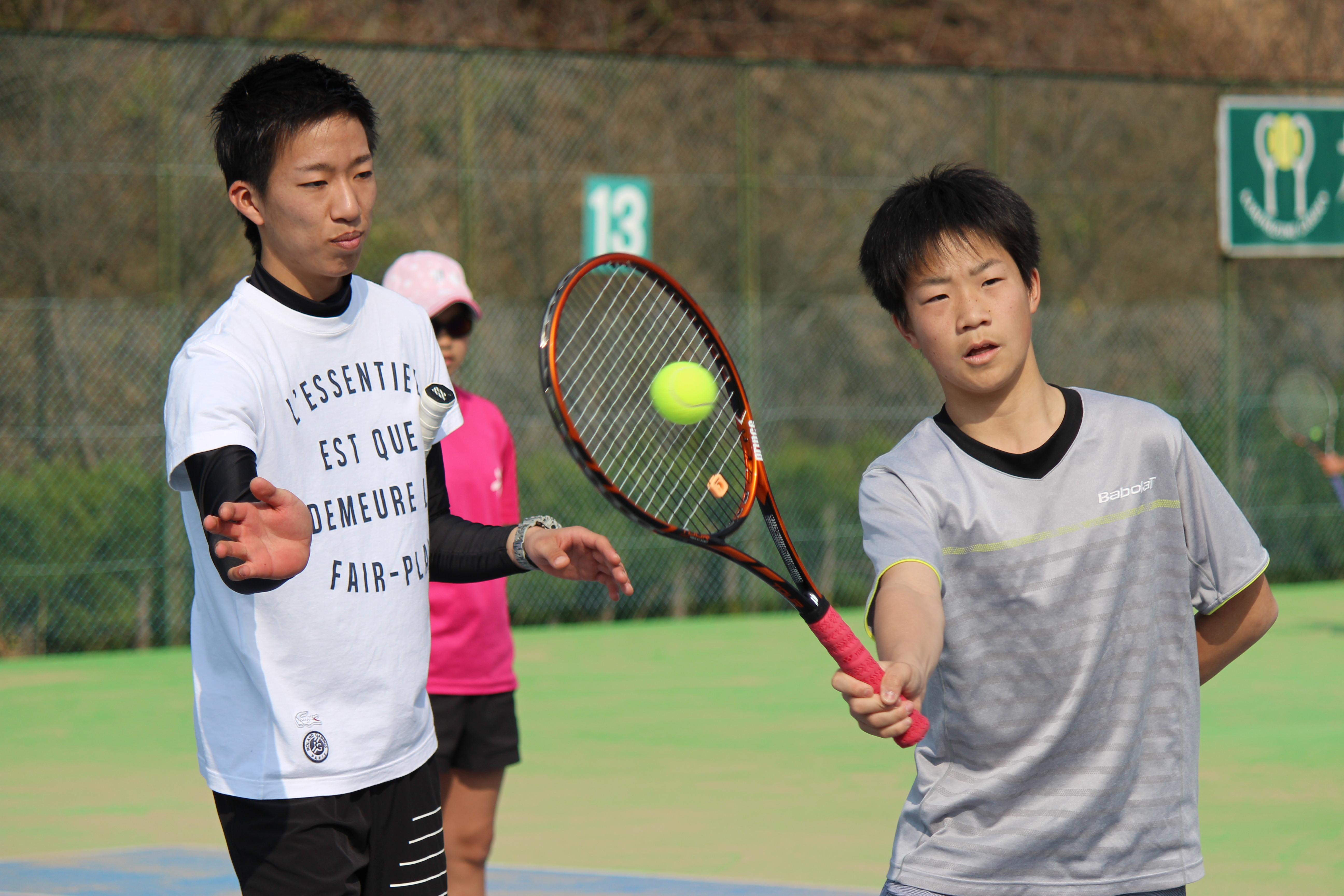 ジュニア育成専門 テニスコーチ募集 スポーツ テニス業界の求人情報 アルバイトを探すならスポキャリ