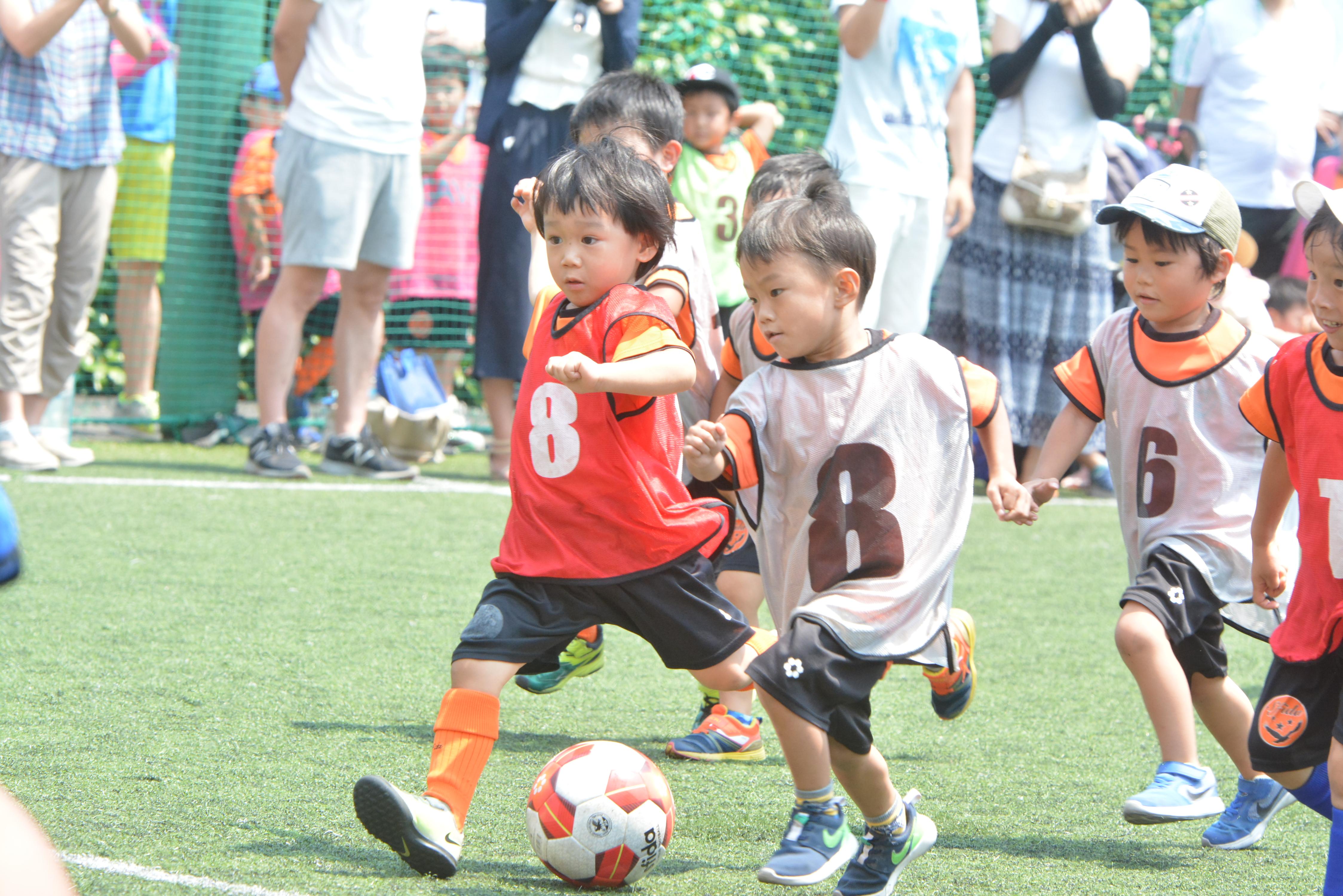 市川市のサッカーコーチ募集 スポーツ サッカー業界の求人情報 アルバイトを探すならスポキャリ