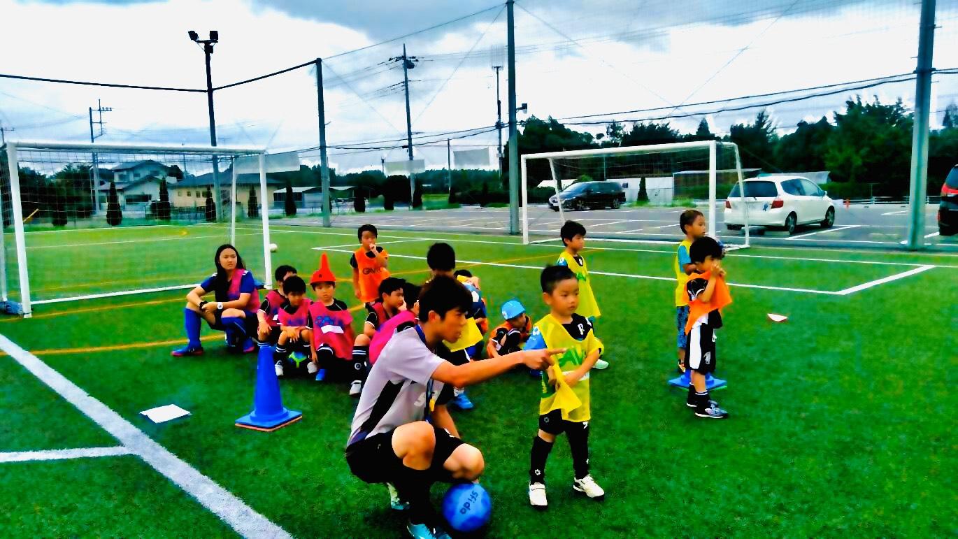 《甲斐市近郊》サッカースクールコーチ大募集！土日のみOK！スタッフ求人