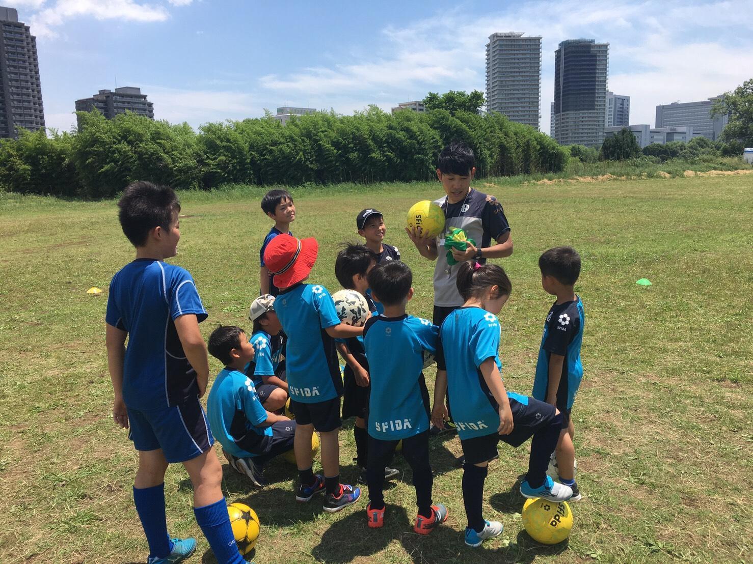 土曜出勤 大田区 田園調布のサッカー指導員アルバイト募集 スポーツ サッカー業界の求人情報 アルバイトを探すならスポキャリ