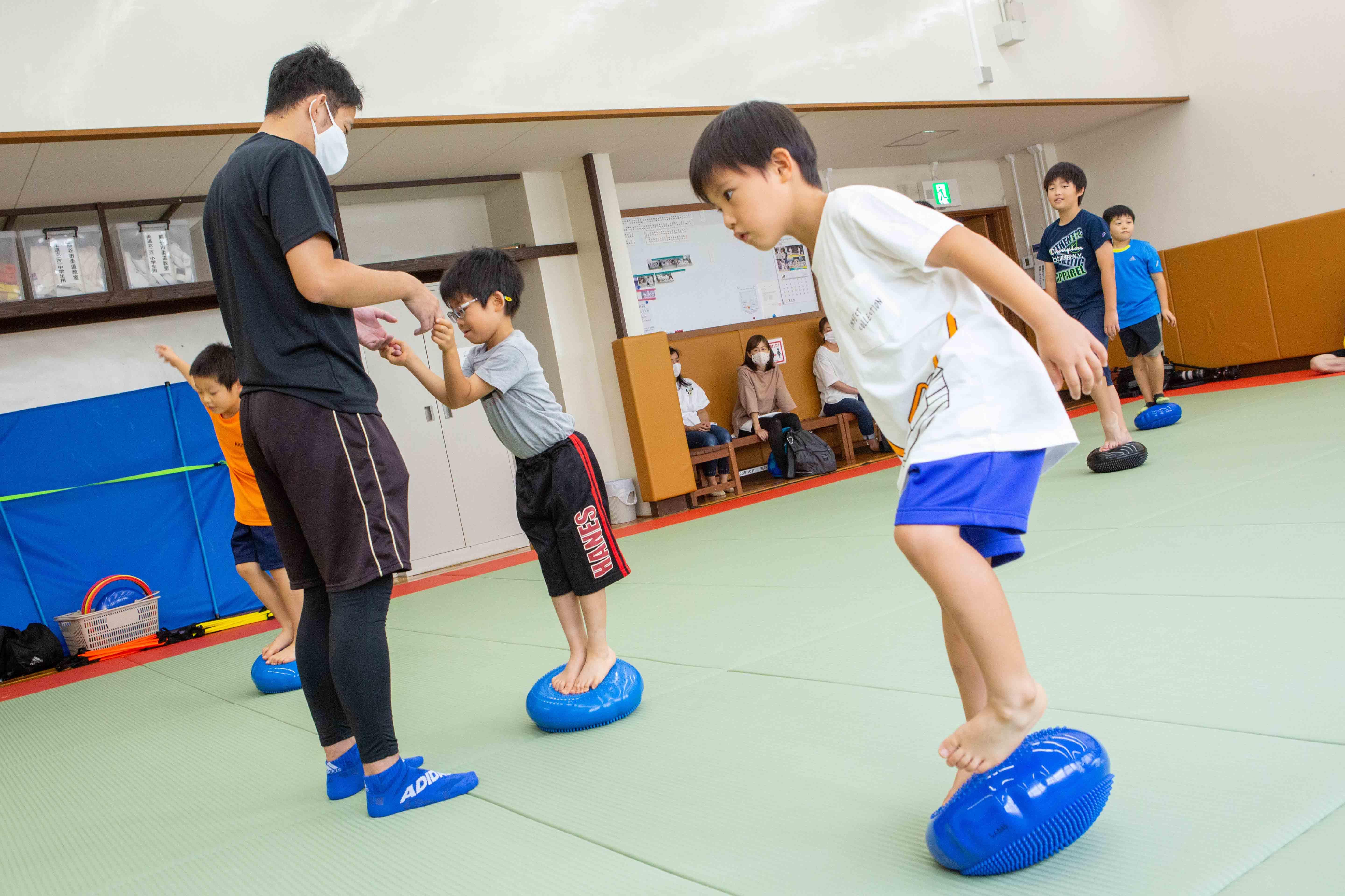 【長野】体幹トレーニングスクールコーチ募集！スタッフ求人