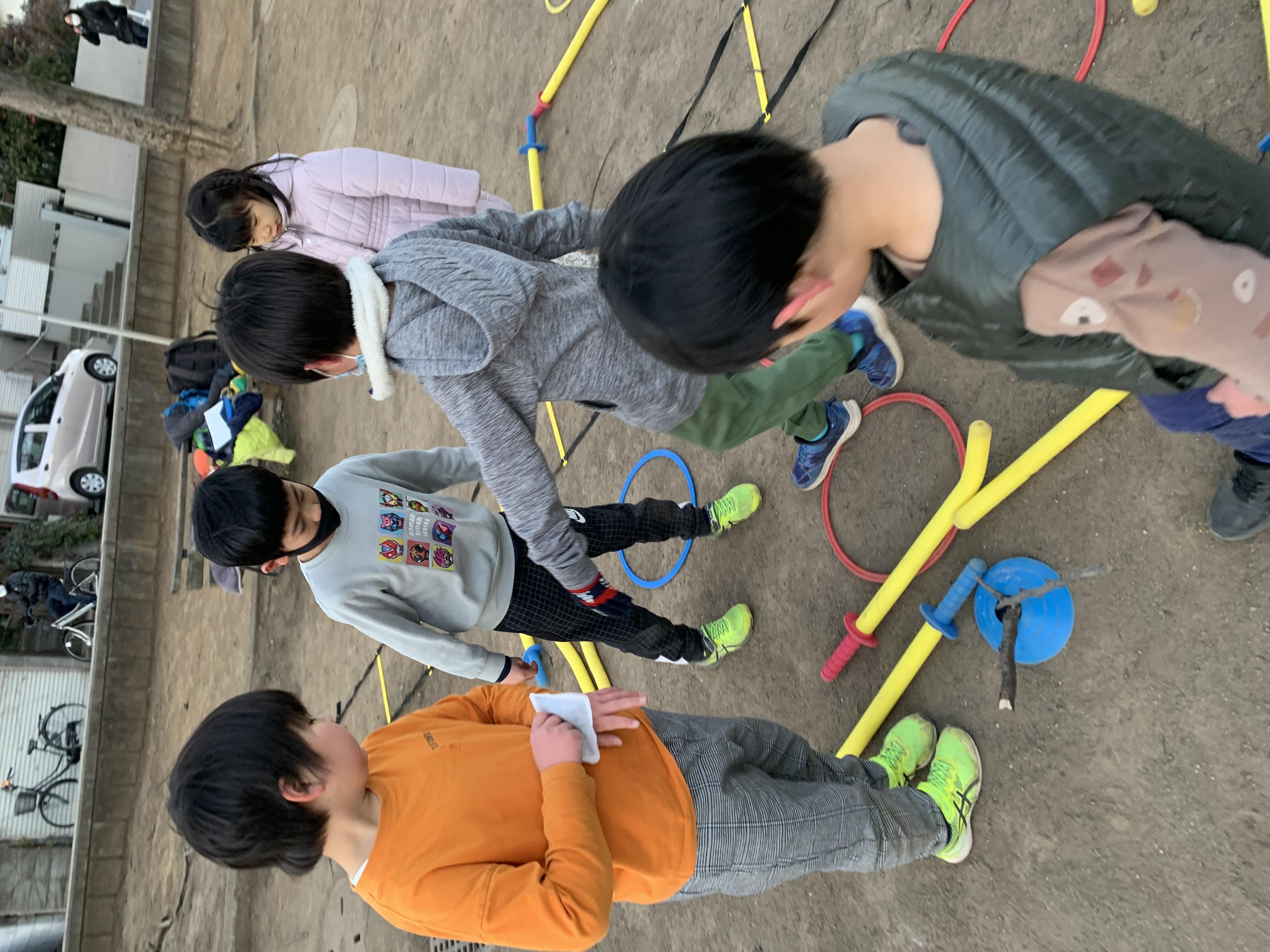 身体を動かすだけでなく、頭を使った授業内容も！