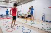 子ども向けスポーツ教室のインストラクター
