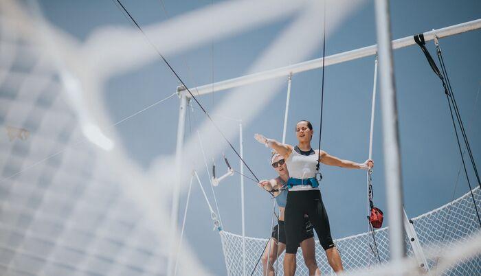 サーカスインストラクタースタッフ求人