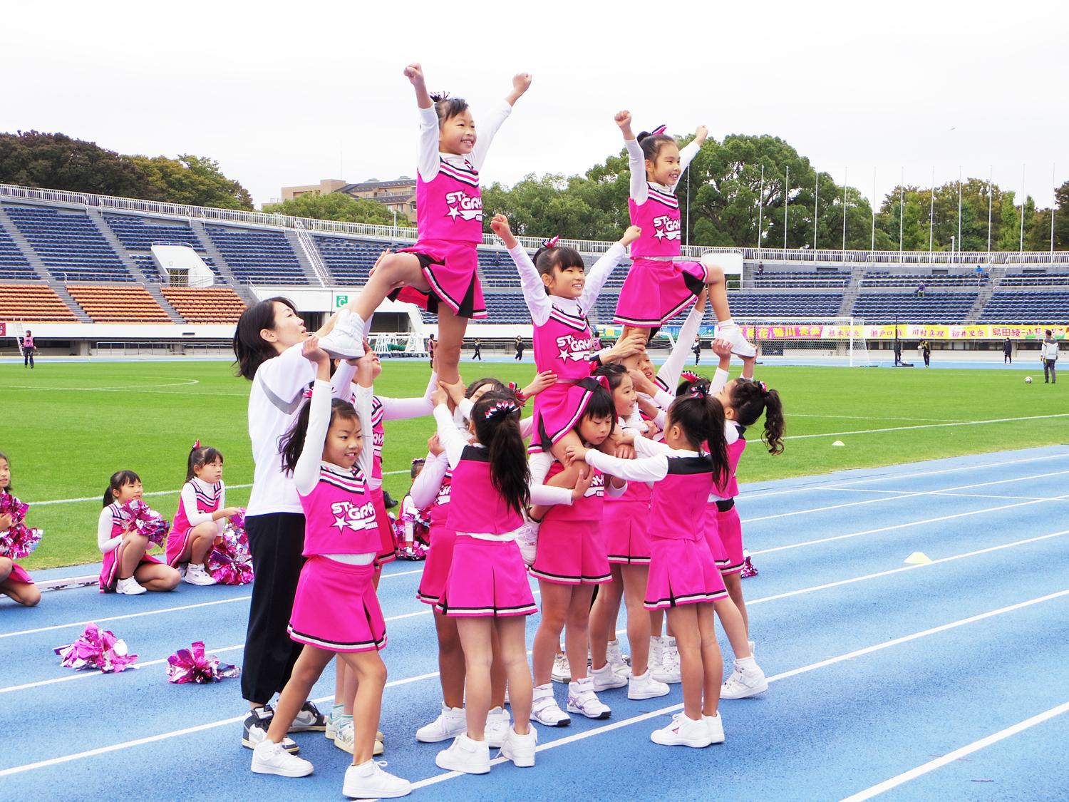 チアリーディング