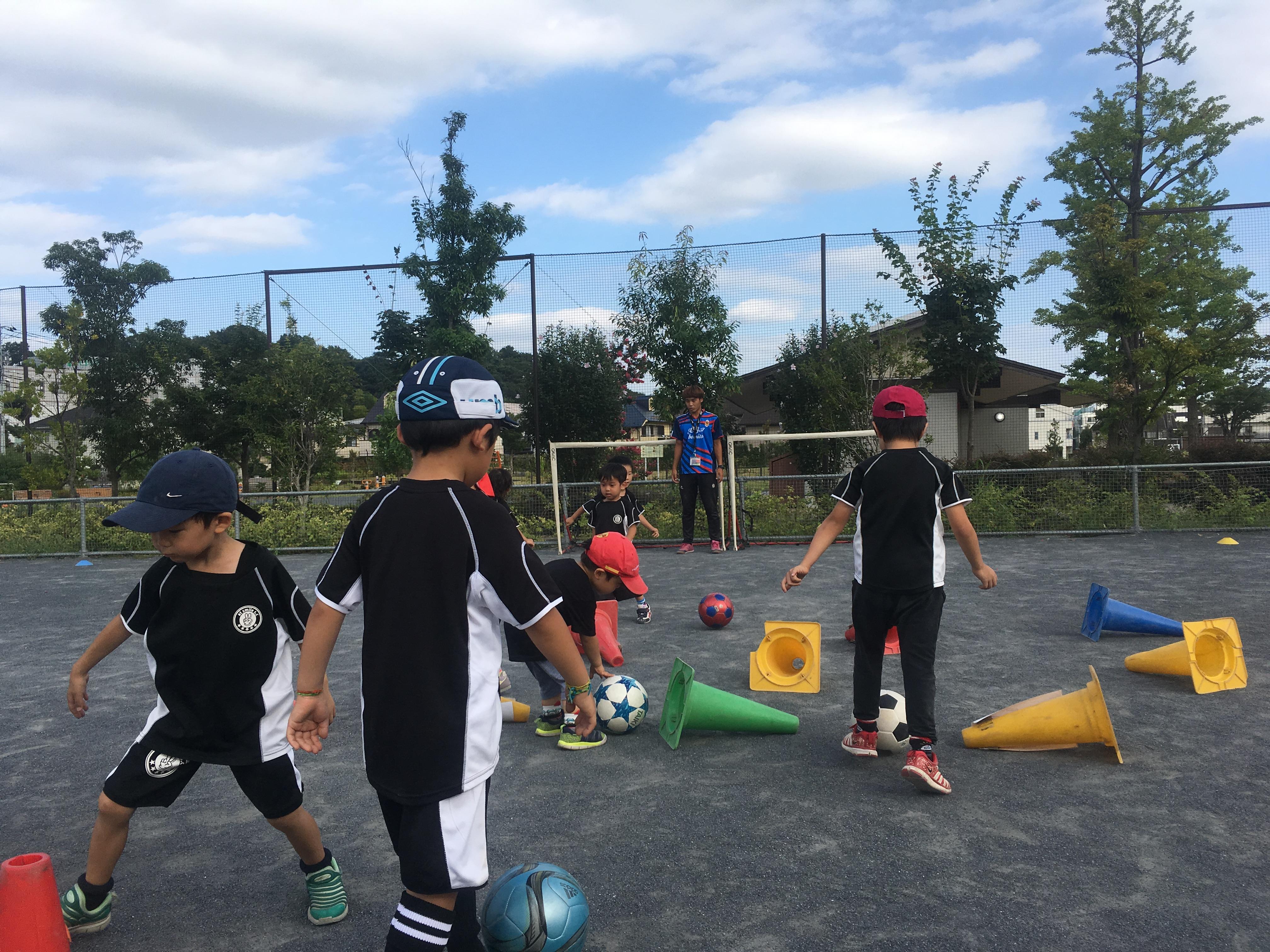 調布地区サッカースクール先生(コーチ)大募集！