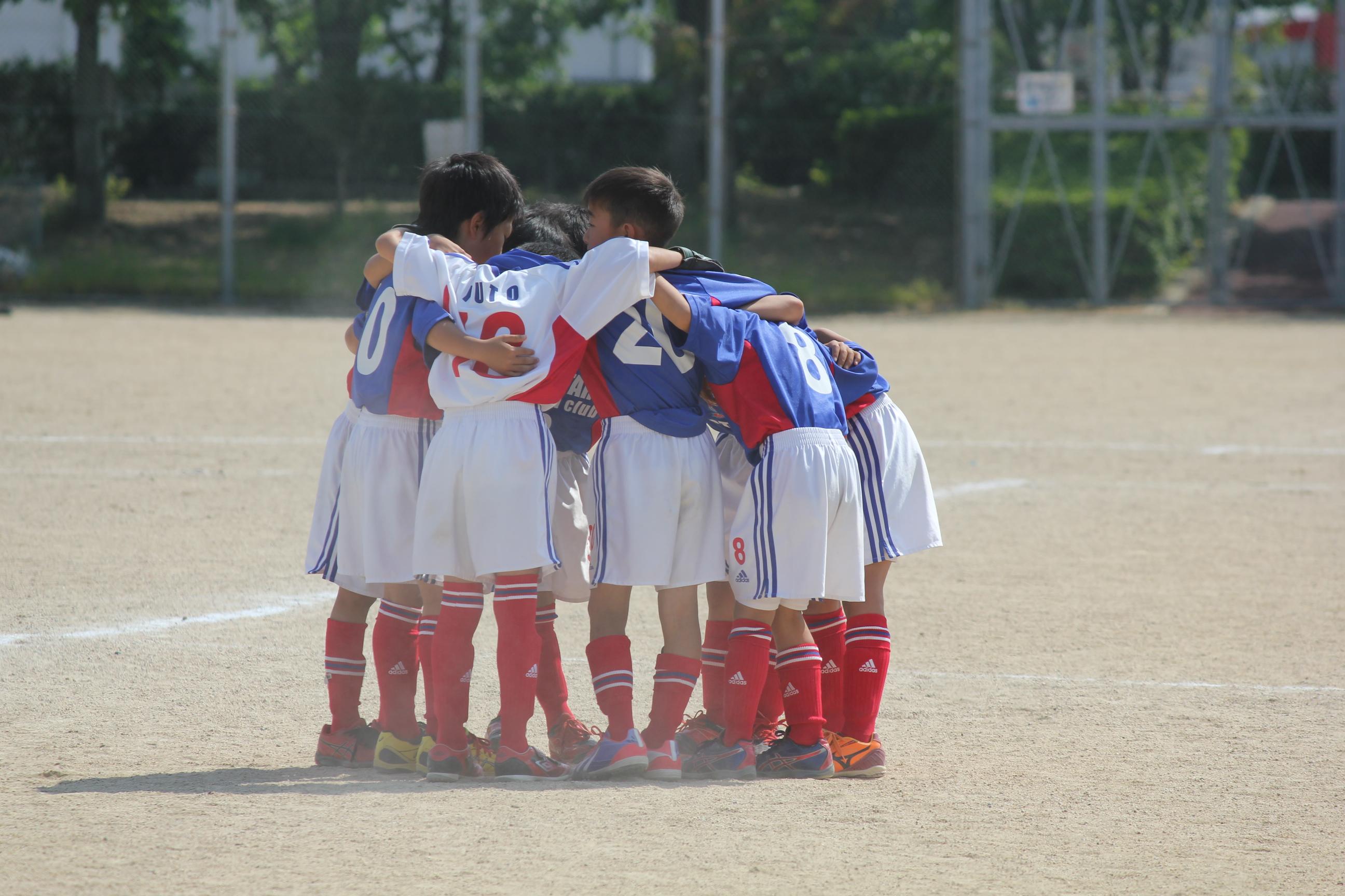 トップチーム選手兼ジュニアチームのコーチ募集！！