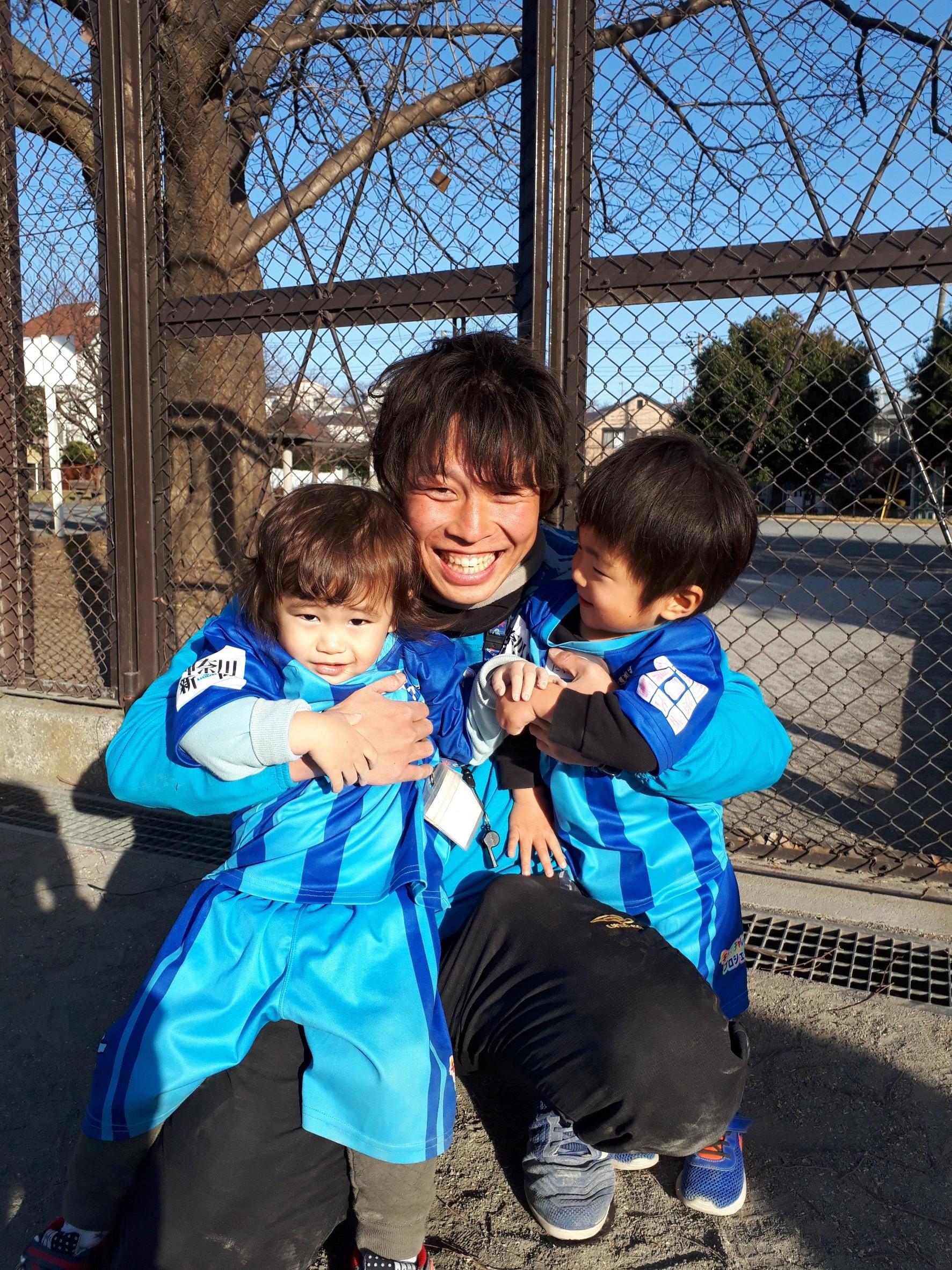 サッカーインストラクター募集 スポーツ サッカー業界の求人情報 アルバイトを探すならスポキャリ